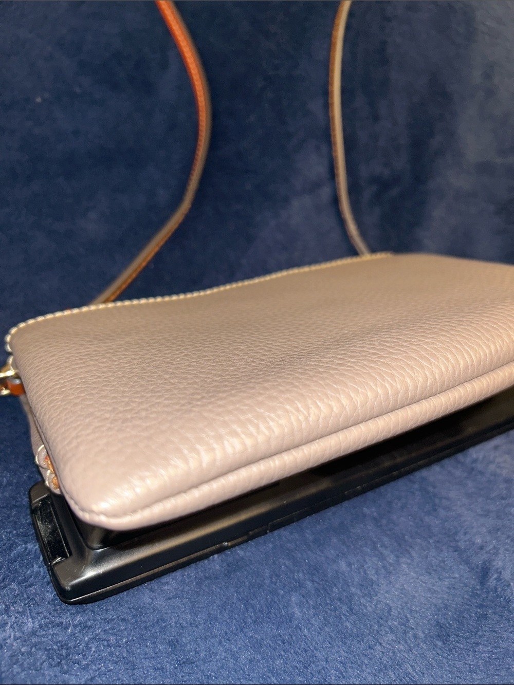 Dooney & Bourke Pebble Leather Crossbody Bag in Taupe with Orange Strap - Picture 5 of 8